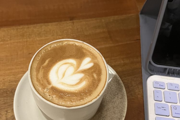 Pilihan kopi ternyata bisa mencerminkan kepribadian zodiak. Dari espresso Aries hingga caramel latte Pisces, mana yang cocok denganmu?
