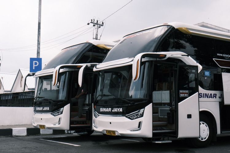 Pengecekan bus jelang libur Waisak