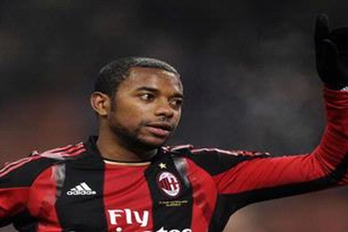Penyerang AC Milan, Robinho.
