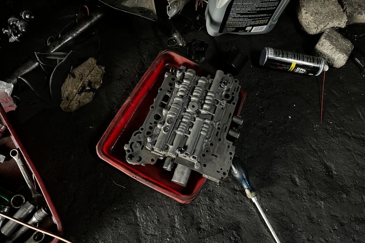 Bengkel spesialis mobil matik Worner Matic.