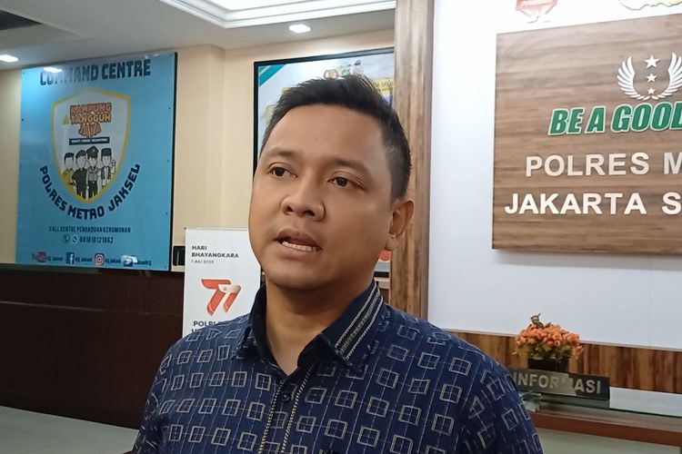 Wakasat Reskrim Polres Metro Jakarta Selatan Kompol Henrikus Yossi saat ditemui di kantornya, Selasa (29/8/2023). 