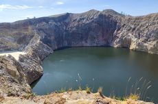 Gunung Kelimutu Waspada, Wisata ke Danau Kelimutu Dibatasi