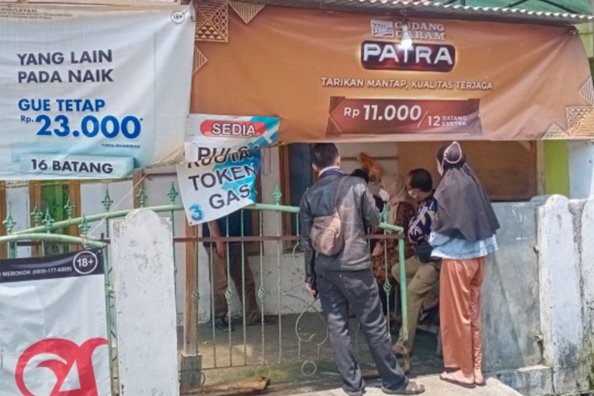 Rumah korban di Perum Jati Putra Desa Cobunar, Kecamatan Tarogong Kidul, Kabupaten Garut, Jawa Barat.