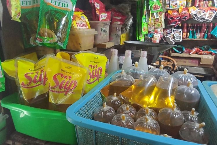 Harga Minyak Goreng di Pasar Serpong Belum Rp 14.000 Per Liter pada Rabu (26/1/2022)