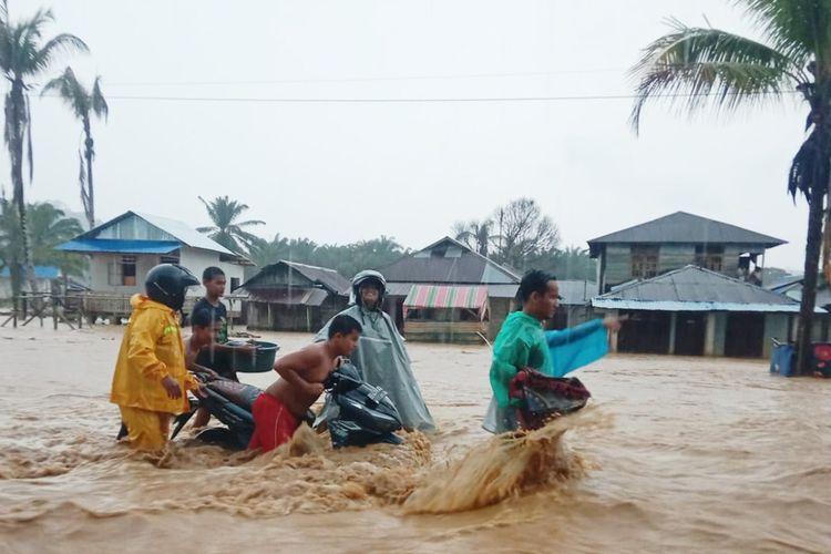 Prakiraan BMKG 2 Oktober: Sumatera Utara Diguyur Hujan, Gelombang Laut Capai 2,5 Meter