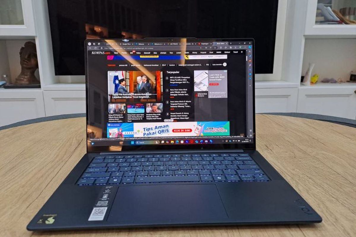 Lenovo Yoga Slim 7X dirancang untuk era kemajuan teknologi modern guna menjawab kebutuhan profesional agar lebih efisien dan produktif. 