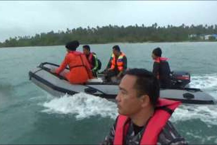 Satu Korban tenggelam akibat perahu dihantam gelombang besar di perairan Kepulauan Hinako, Kabupaten Nias Barat, Sumatera Utara, pada rabu (22/06/2016) yang lalu hingga Sabtu (25/06/2016) belum juga ditemukan oleh tim SAR Gabungan.