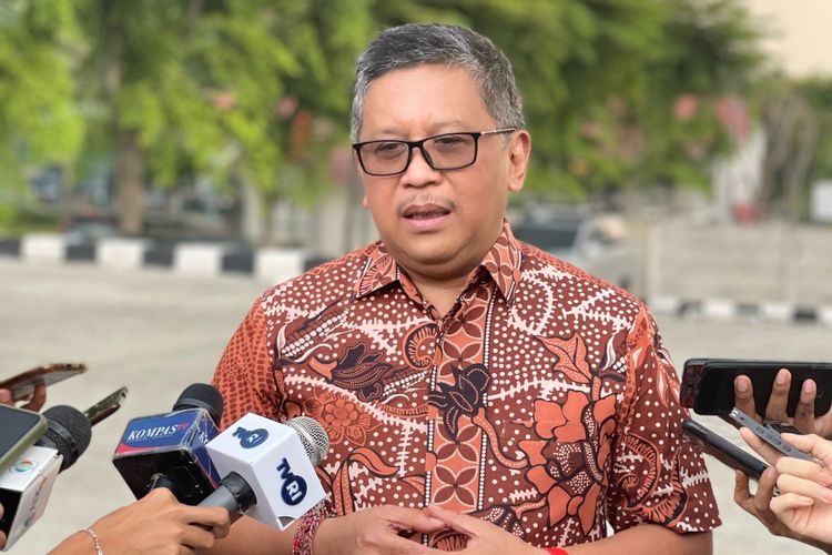 Sekretaris Jenderal DPP PDI-P Hasto Kristiyanto di Universitas Pertahanan, Bogor, Jawa Barat, Minggu (5/6/2022).