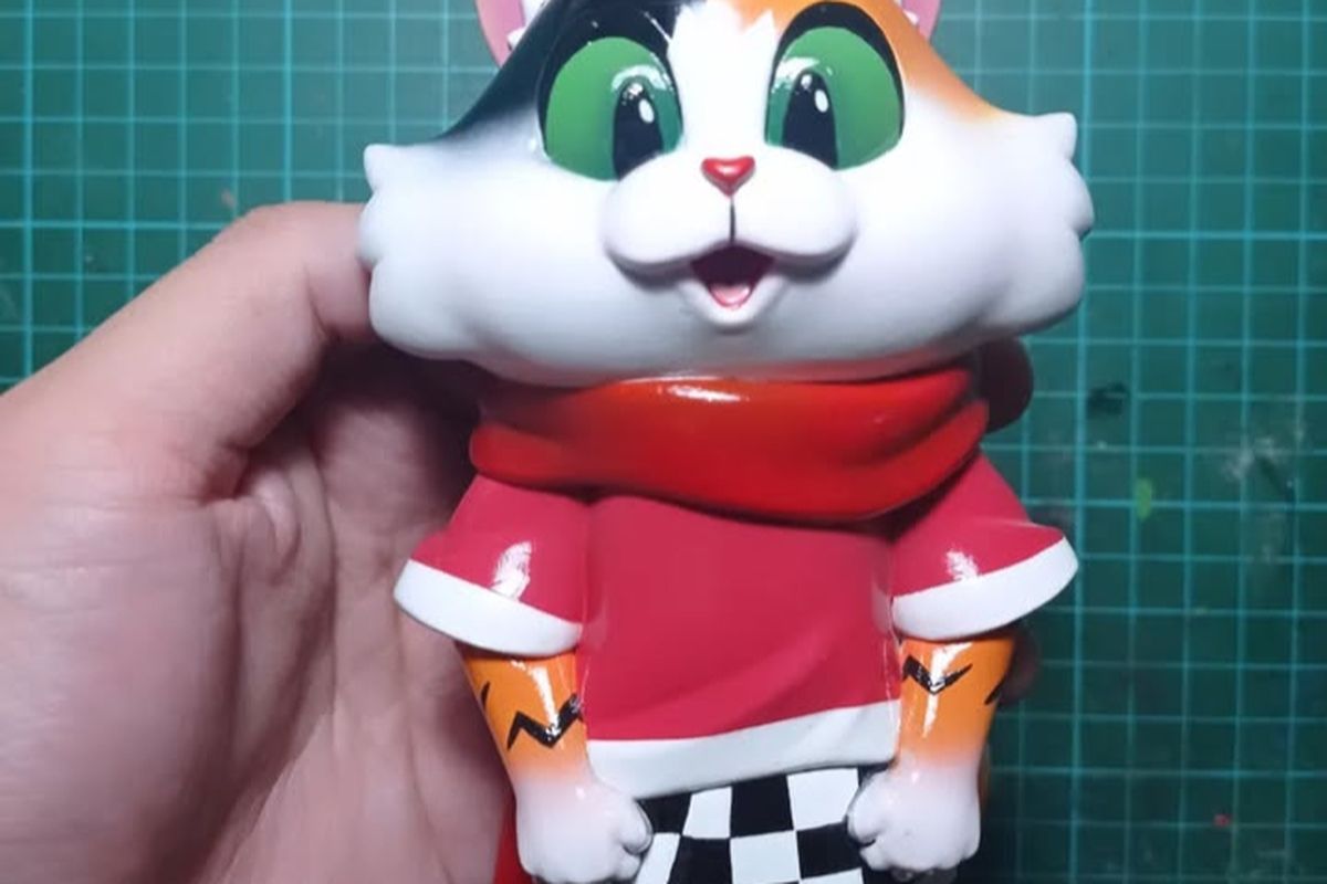 Salah satu art toys buatan Rino Adi. 