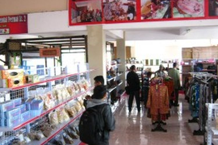 Pusat oleh-oleh dan kuliner khas Kendal, Jawa Tengah