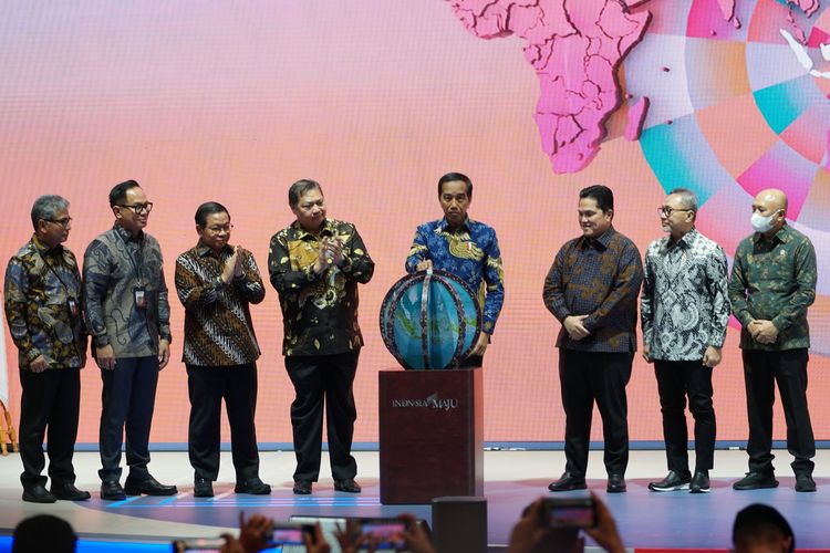 Presiden RI, Joko Widodo Membuka Pameran Brilianpreneur 2023 Di JCC, Jakarta pada Kamis (7/12/2023).