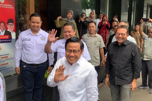 Anies-Muhaimin Datangi Markas Tim Hukumnya di Mampang