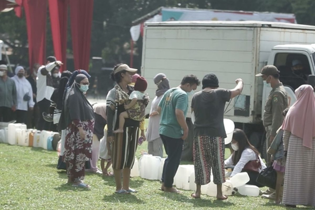 Pasar Mitra Tani di Lapangan Pertiwi Kelurahan Brayan, Kecamatan Medan Barat, Kota Medan, Sumatera Utara.