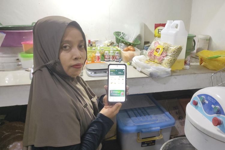 Kisah Pembuat Roti di Bangkalan, Merajut Mimpi Besarkan Usaha Lewat Tabungan Emas
