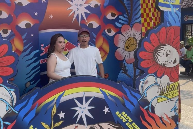 Janji Dua Hati di Antara Instalasi dan Riuh Synchronize Fest