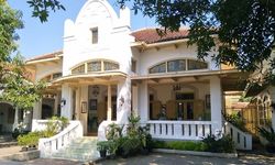 Ini Sejarah Rumah Masa Kecil Martha Tilaar yang Kini Jadi Rumah Budaya