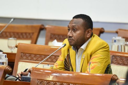 Yan Permanes Bantah Tuduhan Dapat Uang untuk Revisi UU Otsus Papua