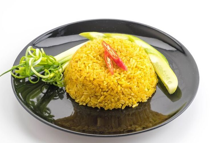 Cara Membuat Nasi Kuning Sederhana Pakai Dandang, Cocok untuk Jualan