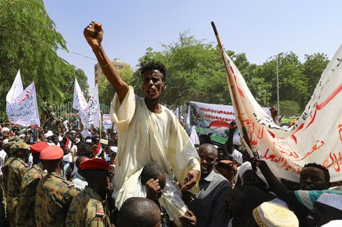 Ribuan Massa Pro-militer di Sudan Kembali Serukan Kudeta Pemerintahan Sipil