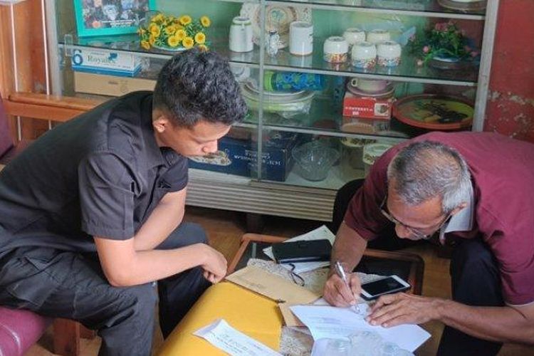 Keluarga Brigadir Yosua menerima remunerasi dari Bareskrim Polri, Selasa (29/11/2022).

