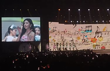 Wajah Joy Red Velvet terlihat di konser R to V di Jakarta
