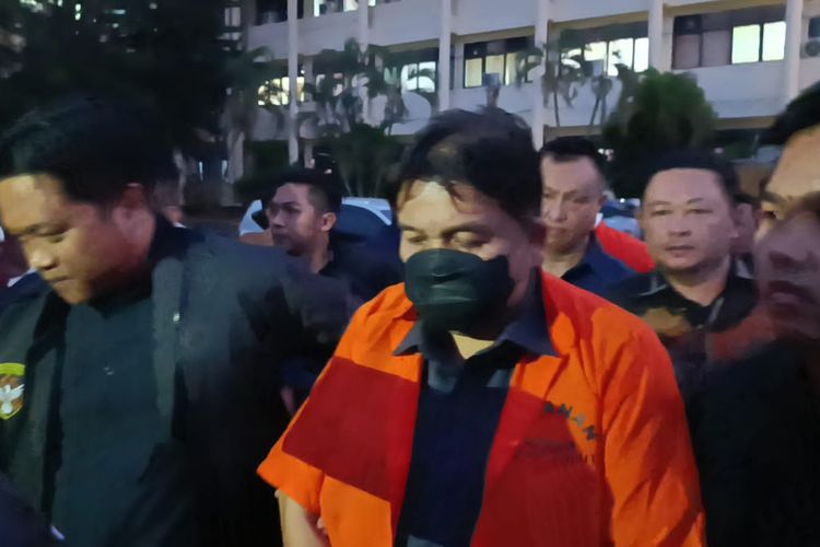 Kasus Dugaan Korupsi Dana Media Rp 7,5 Miliar, Dua Mantan Pejabat Kominfo Sulut Ditahan