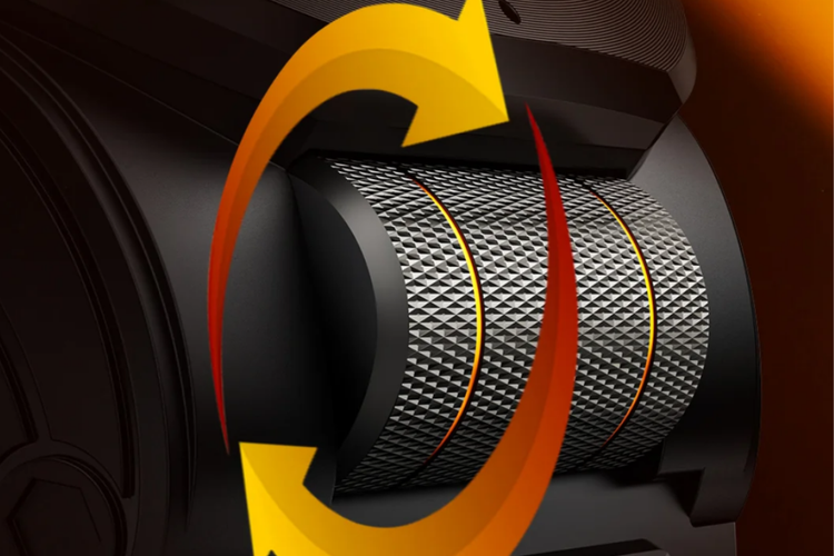 Detail roda scroll optik pada smartwatch Rogbid SpinX yang memungkinkan navigasi menu dan kontrol aplikasi langsung dari pergelangan tangan.