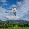 Gunung Lewotobi Kembali Meletus Disertai Gemuruh, Warga: Kami Pasrah