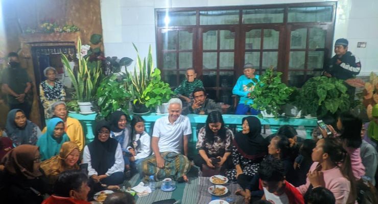 Hindari Penyalahgunaan, Ganjar Usul Bansos Dibagikan Lewat Lurah dan Kades, Bukan Menteri