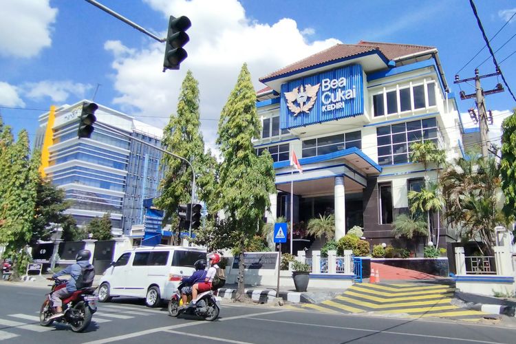 Kepala Kantor Bea Cukai Kediri Tersangka Korupsi, Pelayanan Kantor Berjalan Normal
