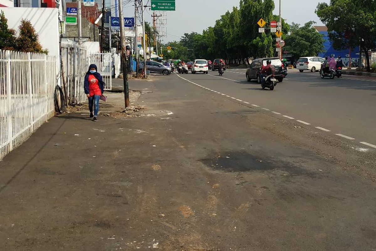 Area di Jalan Panjang, Kebon Jeruk, Jakarta Barat yang dipakai para pedagang takjil selama bulan Ramadhan.