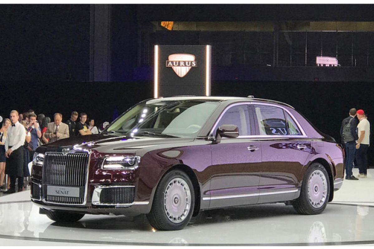 Aurus Senat, limusin buatan Rusia hadir di Moscow Motor Show 2018