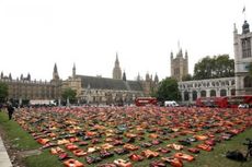 Aksi Protes “Kuburan Pelampung” Pengungsi Digelar di London