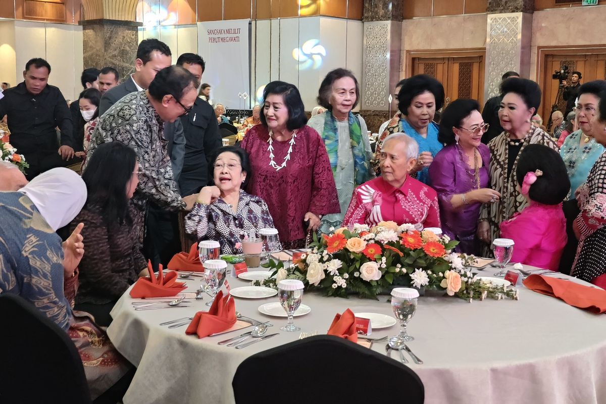 Guntur Soekarnoputra Ungkap Keberanian Megawati Kirim Bendera Pusaka ke Rezim Orba