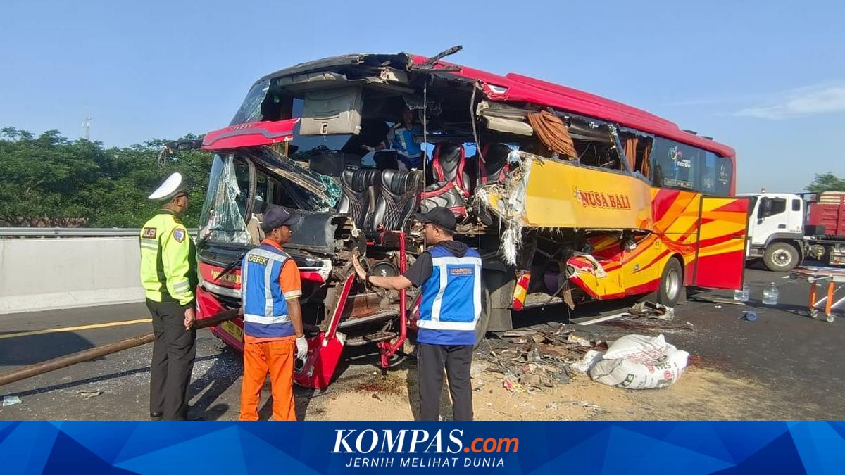 Update Kecelakaan Bus vs Truk di Tol Gempol-Pasuruan: 2 Korban Dirujuk ke RS, Sopir Belum Ditahan