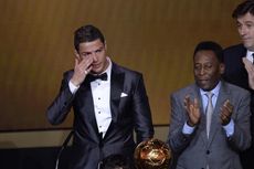 Ronaldo Menangis Tersedu-sedu Saat Diperlihatkan Video Ayahnya