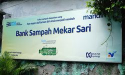 Bank Mandiri Gandeng Kelompok Wanita Tani Berdayakan Sampah Organik Jadi Sumber Daya Produktif