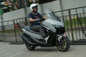 Coba Zontes 368K, Skutik Bongsor Premium buat Jarak Jauh