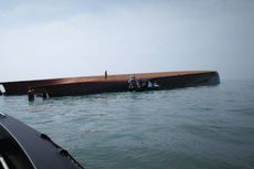 Kapal Pengeruk Pasir Terbalik di Perairan Malaysia, 14 Orang Hilang