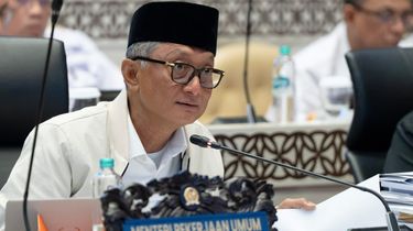 Benarkah Istri dan Anak Menteri PU Ikut Dinas ke Amerika Pakai APBN?