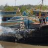 15 Kapal Nelayan Hangus Terbakar Dalam Kebakaran Hebat di Galangan Kota Tegal