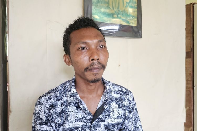 Guru Honorer Ngada: Mengajar untuk Pengabdian, Beternak demi Kehidupan