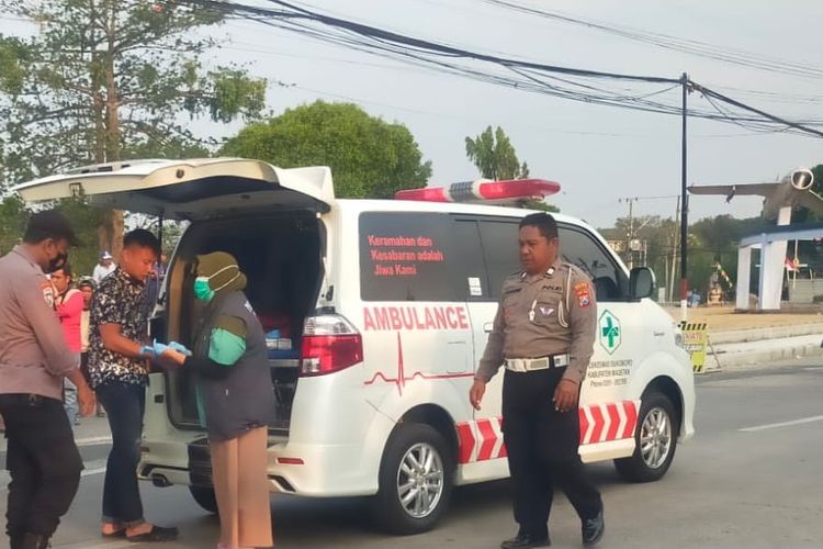 Kecelakaan lalu lintas tragis terjadi di Jalan Raya Maospati?Ngawi, tepatnya di traffic light sebelah timur Terminal Maospati, Senin (1/9/2025). Seorang pelajar SMA warga Desa Sayutan, Kecamatan Parang, Kabupaten Magetan, meninggal dunia setelah sepeda motor yang dikendarainya diseruduk truk bermuatan tebu.