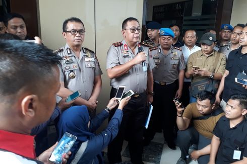 Polisi Sebut Ciri-ciri Pria yang Bersama Artis VA di Hotel Surabaya