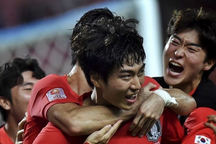 Pemain timnas U23 Korea Selatan, Jeong Tae-wook merayakan golnya ke gawang Arab Saudi di partai final Piala Asia U23 di Rajamangala Stadium, Thailand, pada Minggu (26/1/2020).