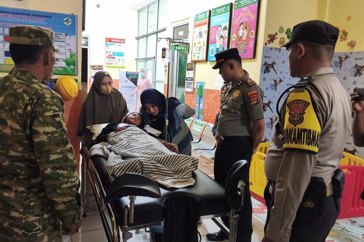 27 Siswa SD di Tanggamus Lampung Diduga Keracunan MBG, SPPG Disuspend