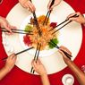 Salad Yee Sang, Kuliner Baru Kalangan Peranakan Tionghoa Saat Merayakan Imlek