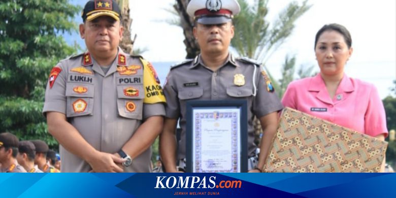Aiptu Sujadi Polisi Penolong Korban Banjir Diusulkan Naik Pangkat Halaman All Kompas Com