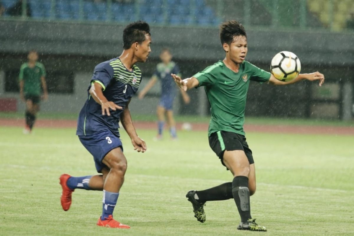 Laga Uji Coba Timnas U16 dengan Top Skor Indonesia di Stadion Patriot Candrabhaga, Senin (23/12/2019).