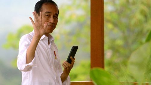 Jokowi Tegaskan Jadwal Pilkada Tak Dimajukan, Tetap November 2024